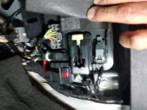 2007 ford fusion smart junction box recall|Suspected SJB problem .